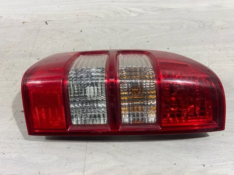Фонарь задний левый Ford Ranger (06-11) ПИКАП. 4
