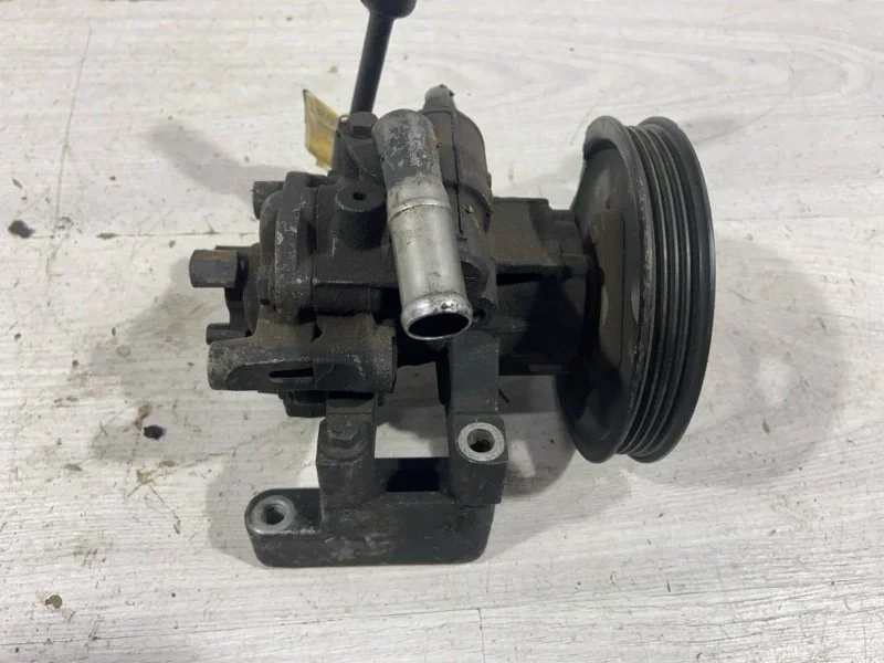 Насос гидроусилителя Ford Transit (06-14) 2.2L