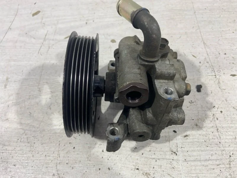 Насос гидроусилителя Ford Tourneo/Connect (02-13)