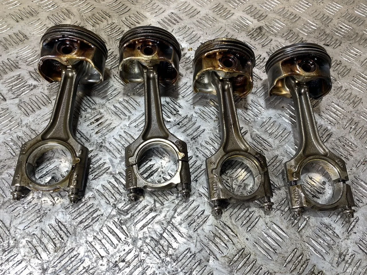 Шатун 2.0 cawa 06j198401b volkswagen audi