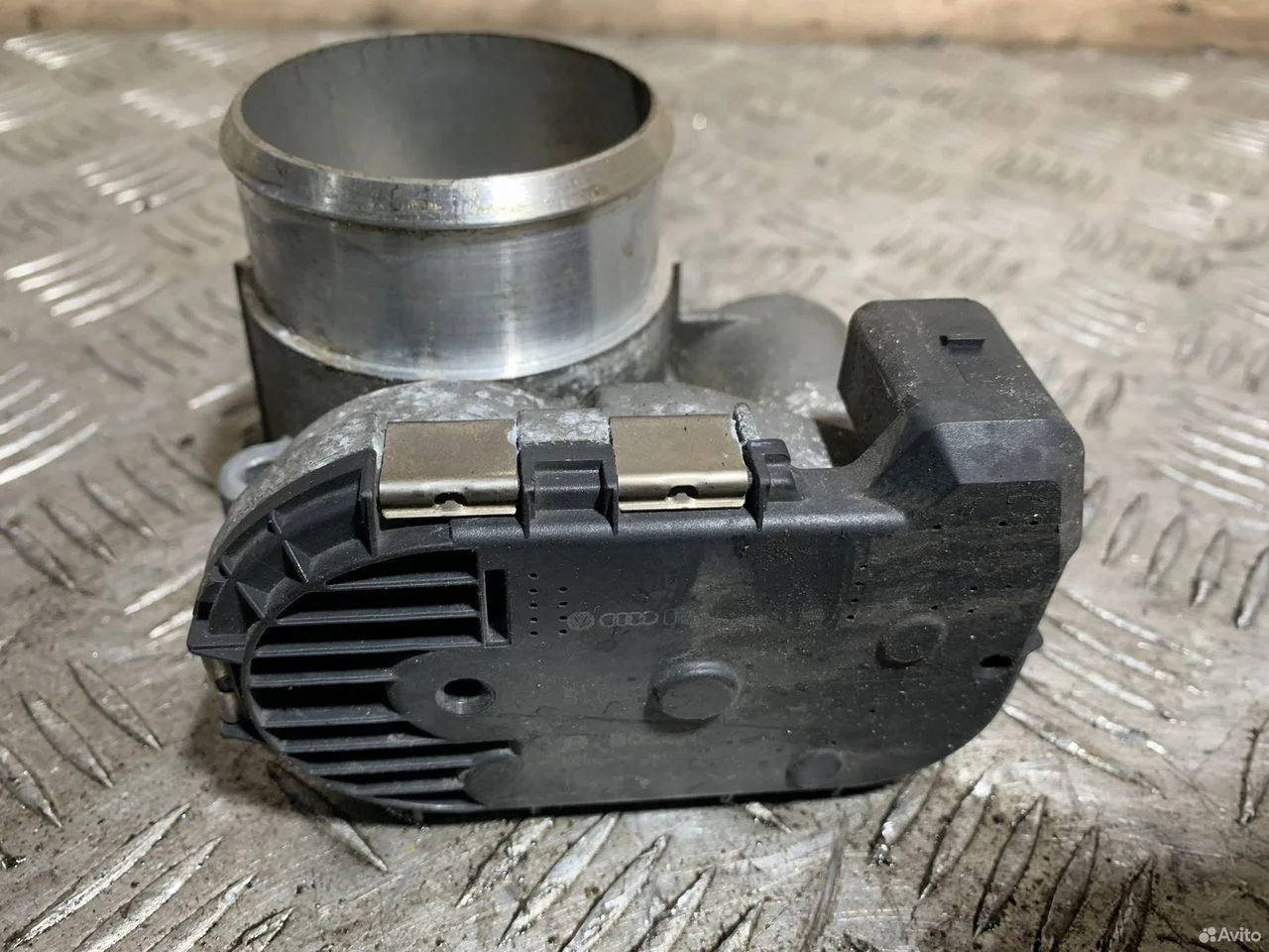 Дроссельная заслонка 1.8 turbo awm volkswagen audi