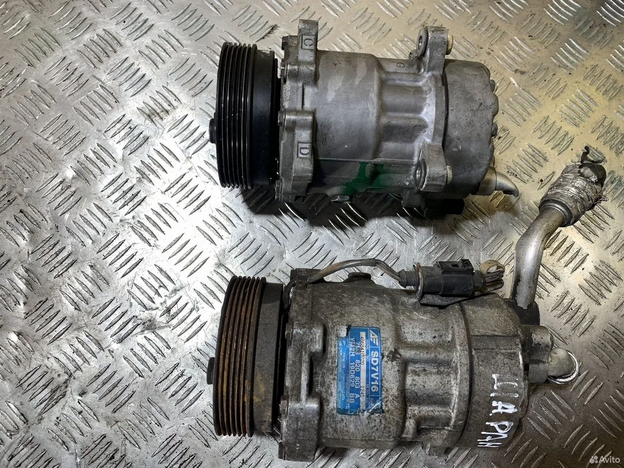 Компрессор кондиционера 7m3820803b vw sharan
