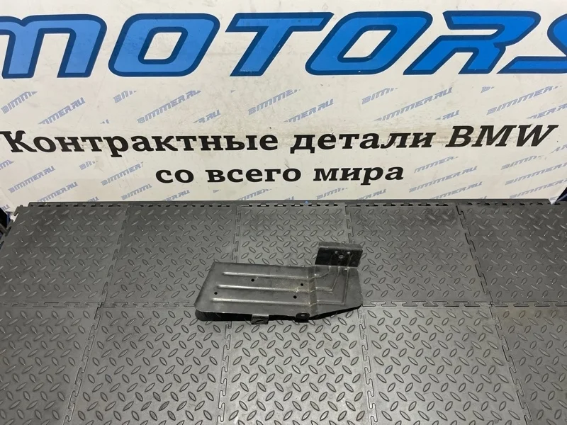 Защитный кожух топливопроводов Bmw 16127174891 Е84 N55B30A
