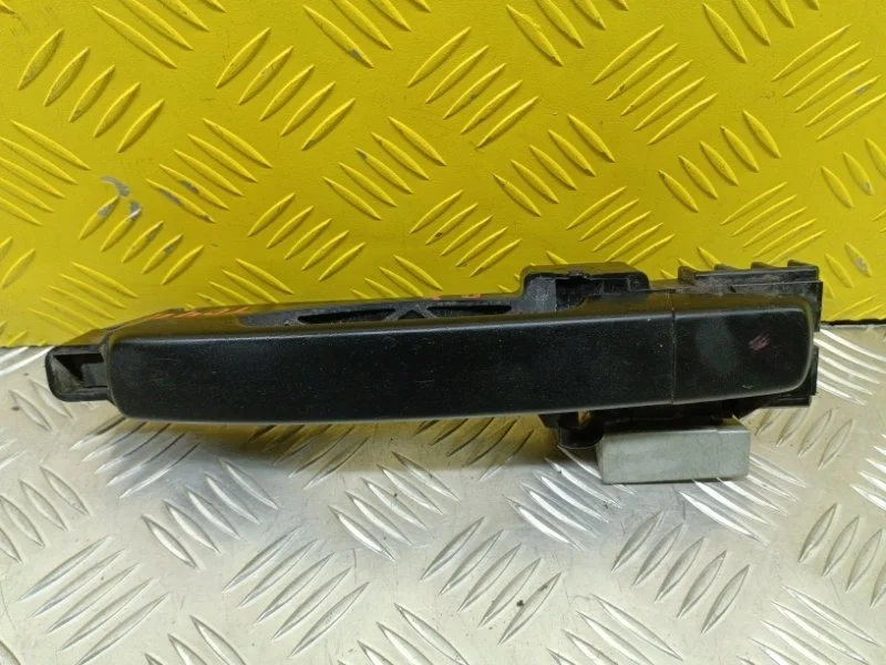 Ручка двери наружная задняя правая Nissan Navara (D40) 2004-2015 2010 Пикап