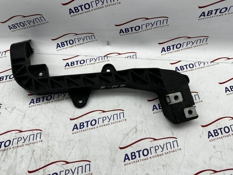 Кронштейн бампера MB GL550 2014 X166