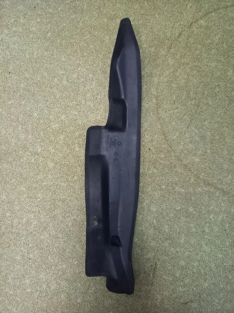 Расширитель крыла Skoda Octavia Scout II рестайлинг (2008—2013) 2010 8B8B