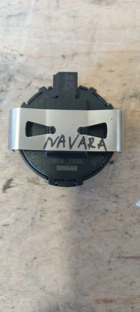 Датчик дождя Nissan Navara D40 рестайлинг (2010—2015) 2015 GN0 - BLACK METALLIC