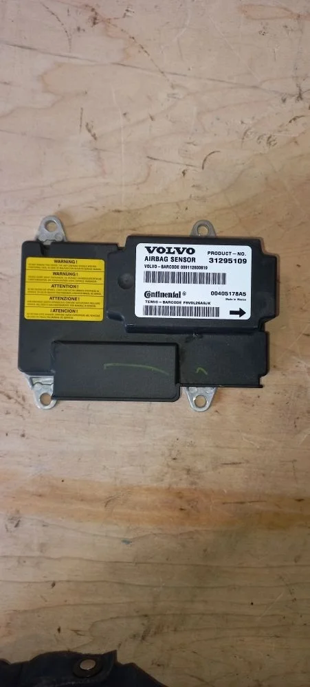 Блок управления AIRBAG Volvo V50 I рестайлинг (2007—2012) 2010 Темно-серый