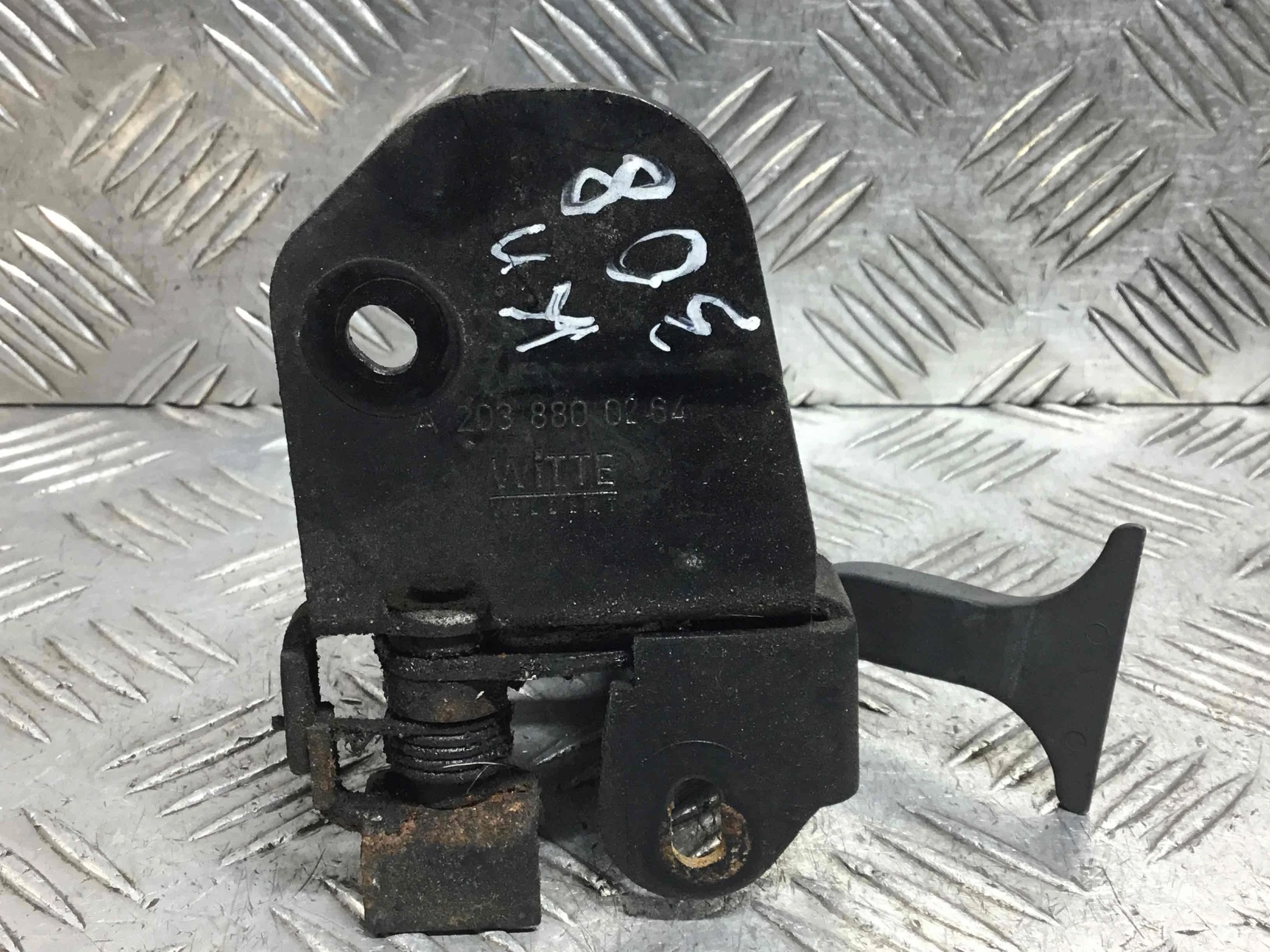 Замок капота Mercedes C-klasse W203/S203/CL203 (2000-2004) дизель 2.2 CDI Механика Купе