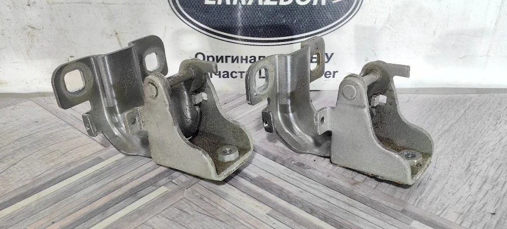 Петли крышки багажника Land Rover Freelander 2