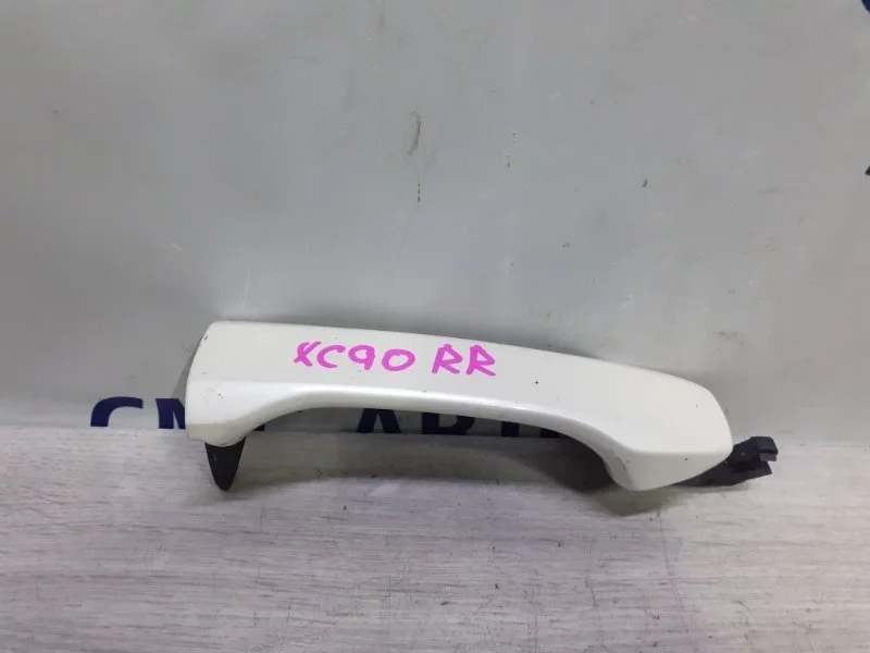 Ручка двери наружная Volvo Xc90 30699552 ХС90 4.4