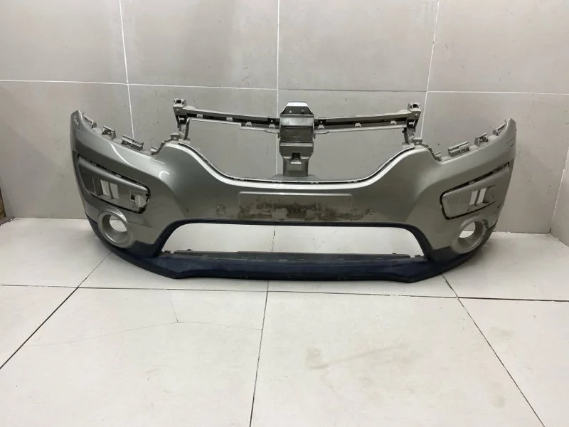 Бампер передний Renault Sandero Stepway 2