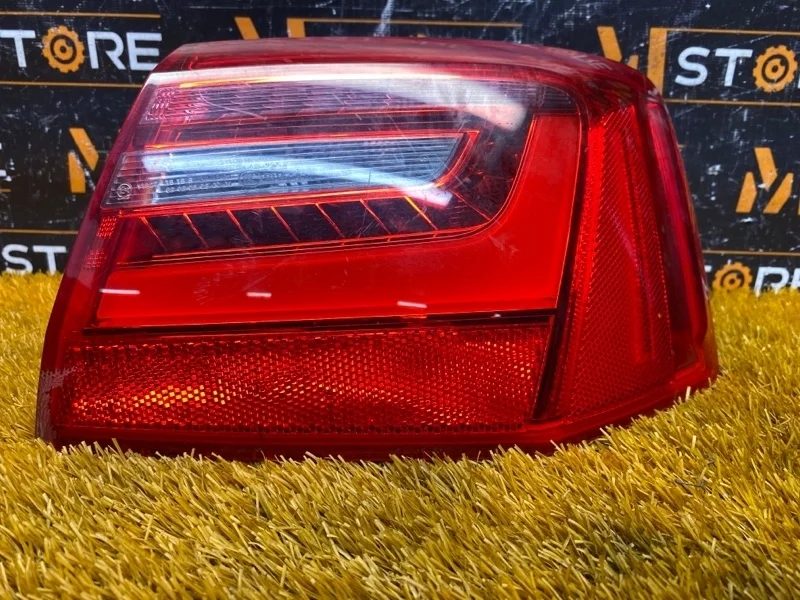 Фонарь задний Audi A6 2012 C7/4G