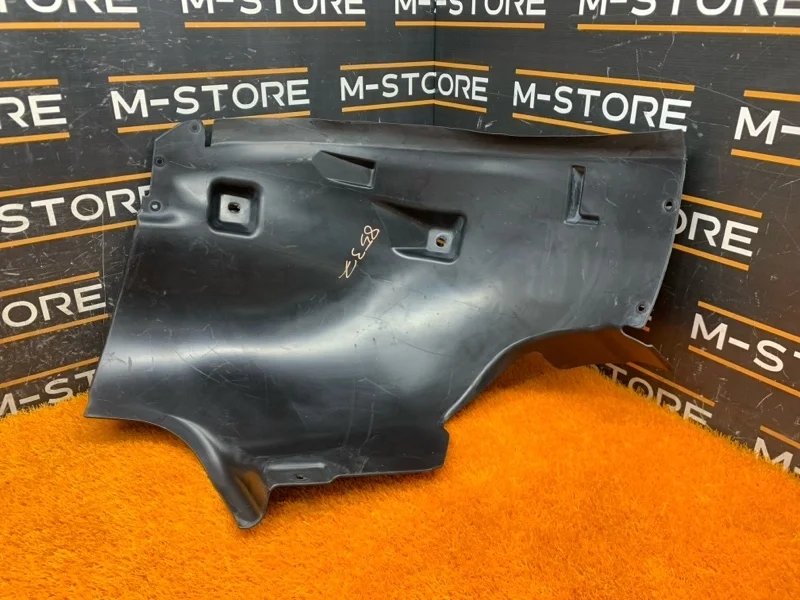 Подкрылок Mercedes-Benz -Class 2006 W164