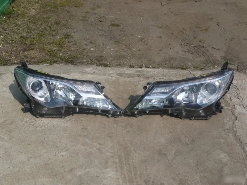Фары Toyota Rav4 CA40 2012-2015