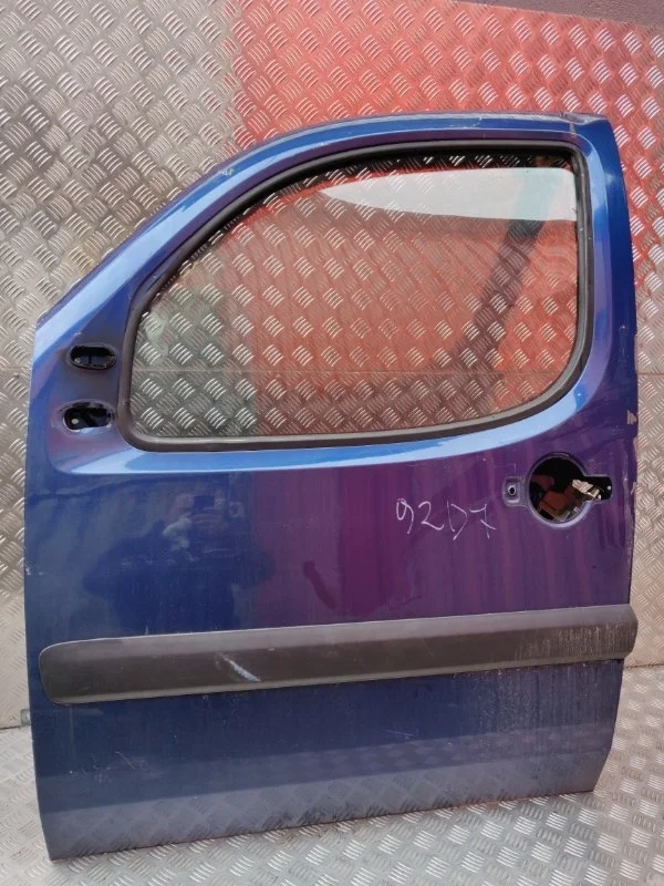 Дверь передняя левая Fiat Doblo