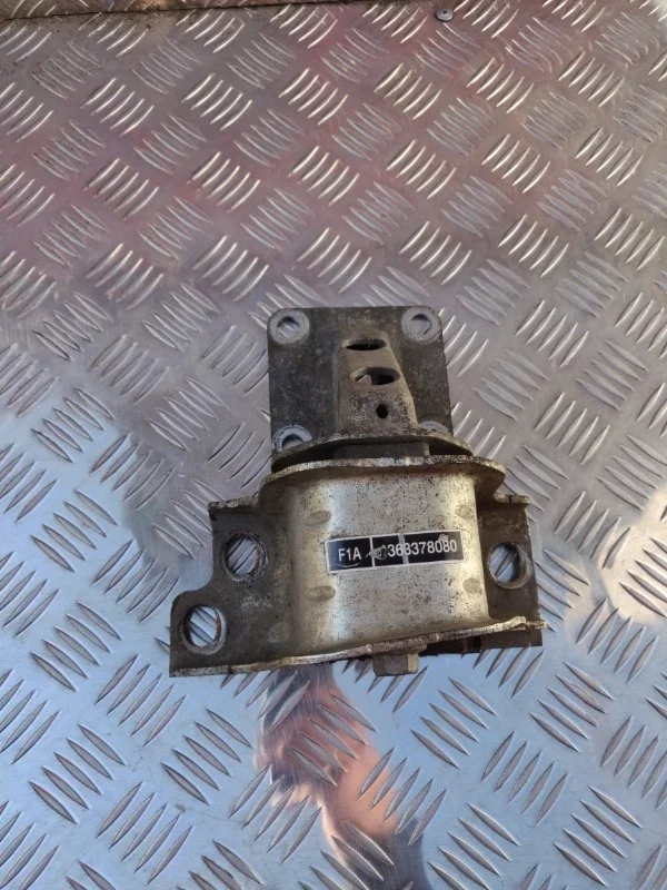 Подушка двигателя левая Citroen Jumper