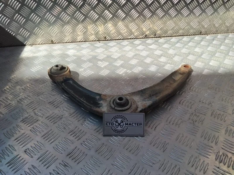 Рычаг передний правый Citroen Berlingo 3521P3 1.6