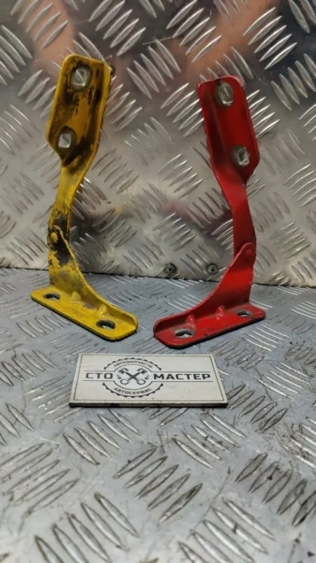 Петли капота Ford Transit 1405813 2.2