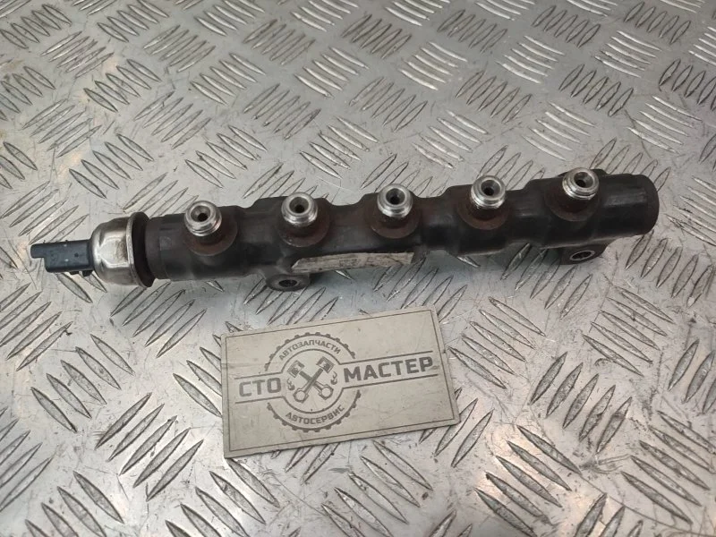 Топливная рампа Peugeot Partner 9654592680 1.6 D