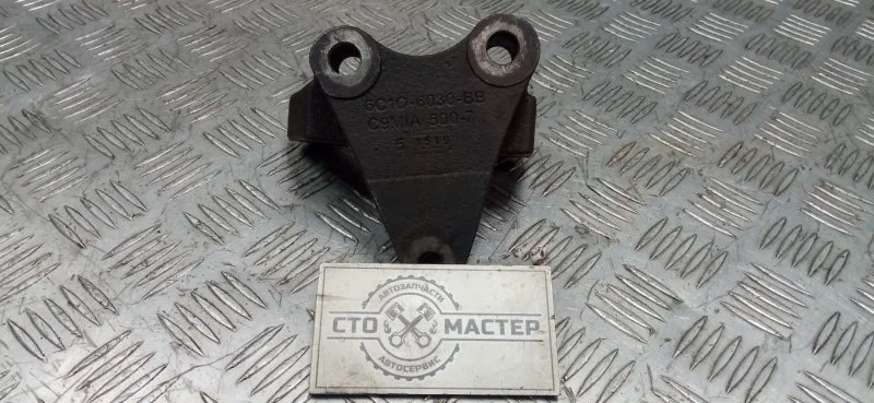 Кронштейн двигателя правый Citroen Jumper