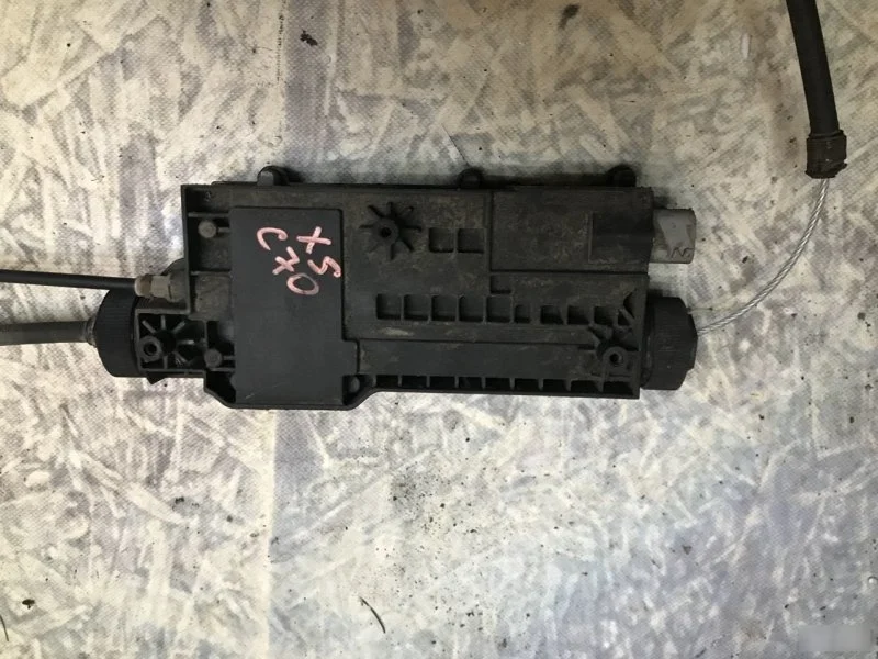 Блок стояночного тормоза в моторчик Bmw X5 34436850289 E70