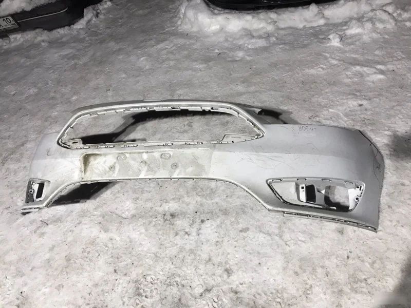 Бампер Ford Focus 3 F1EB17757A, передний