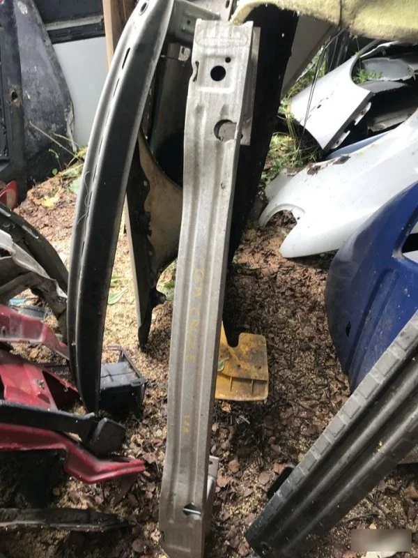 Усилитель бампера Chevrolet Cruze 12776325 1, задний