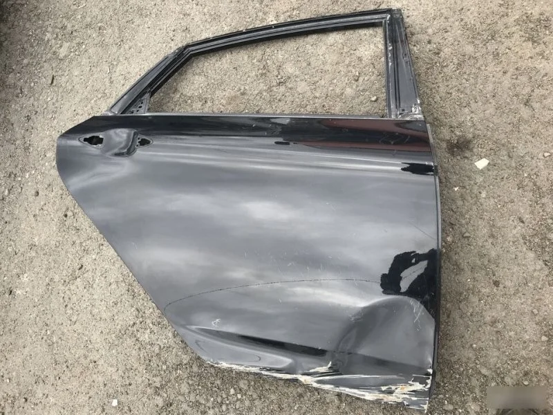 Дверь Hyundai I40 770043Z300, задняя правая