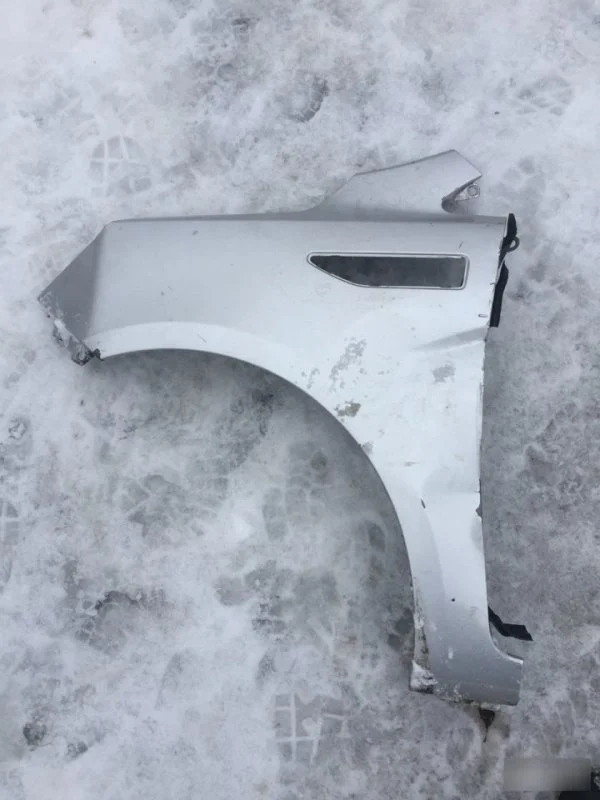 Крыло Kia Rio 3 663114X000, переднее левое