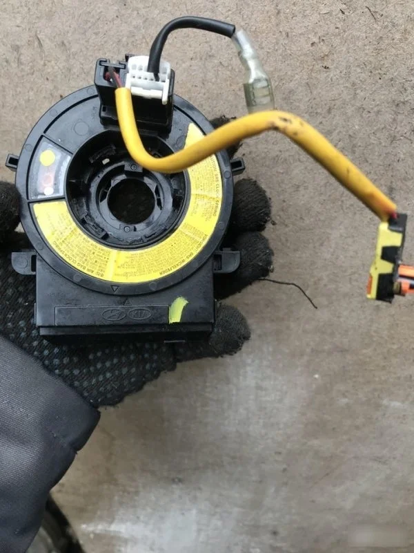 Механизм подрулевой SRS Kia Rio 3 934900U010