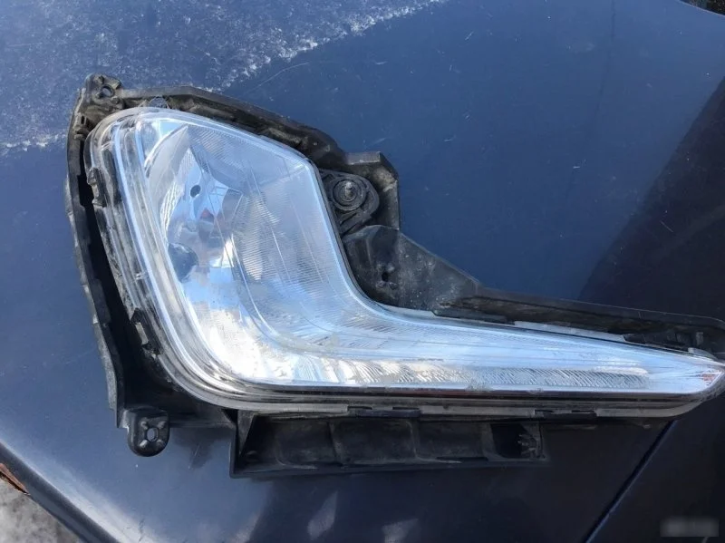 Фара противотуманная Kia Rio 922024X000