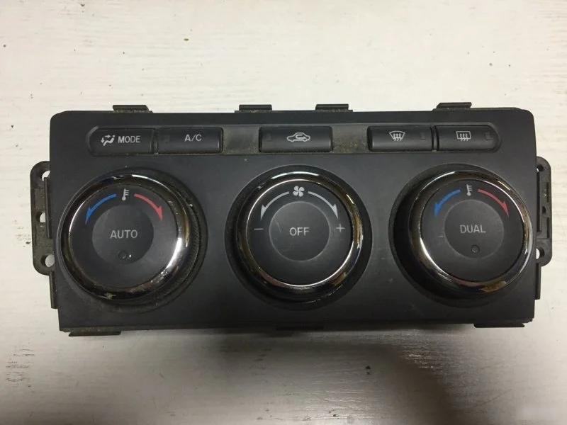 Блок управления климат-контролем Mazda 6 GDK461190A GH