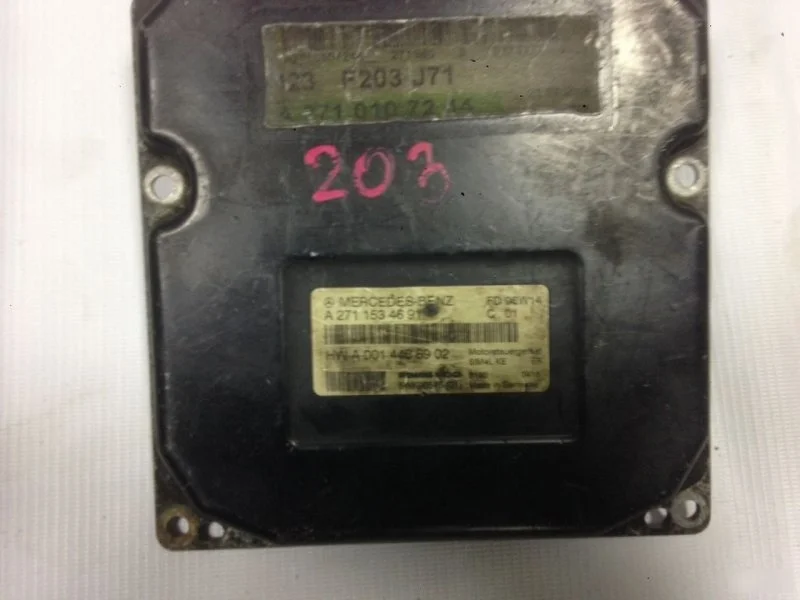 Блок управления двигателем Mercedes-Benz C-Class A2711534691 W203