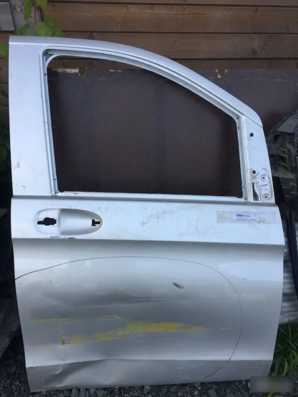 Дверь Mercedes-Benz Vito 4477206700 W447, передняя правая