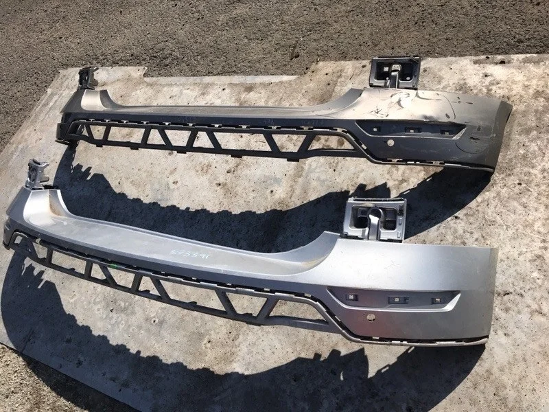 Бампер Skoda Yeti после 2014 с дефект 5L6807421B, задний