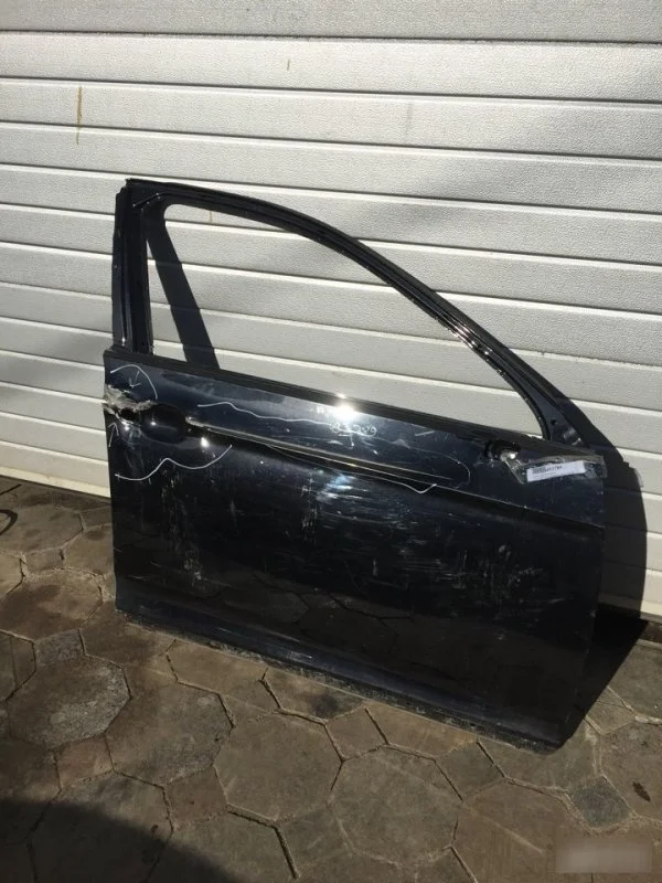 Дверь Volkswagen Passat 3G0831056AE B8, передняя правая