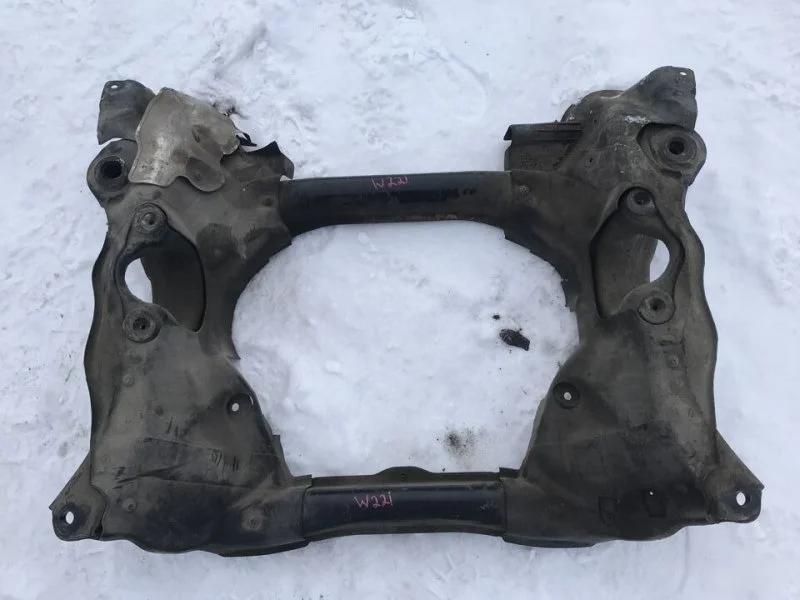 Балка подмоторная Mercedes-Benz S-Class 2216200887 W221