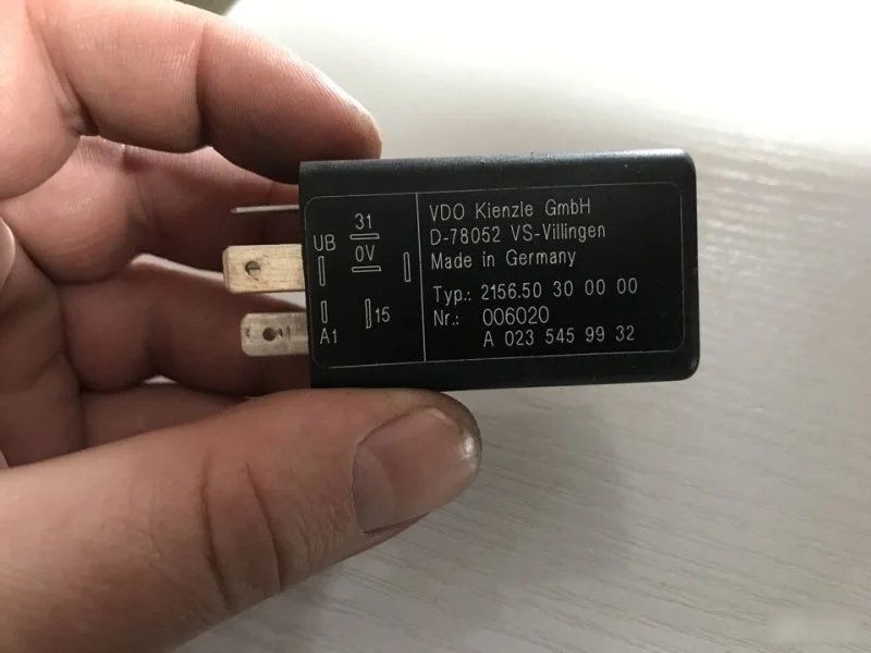 Коммутатор модуль Реле зажигания Mercedes-Benz G-Class 0235459932 W463