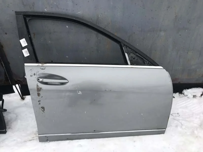 Дверь Mercedes C 2010 2047200205 W204, передняя правая