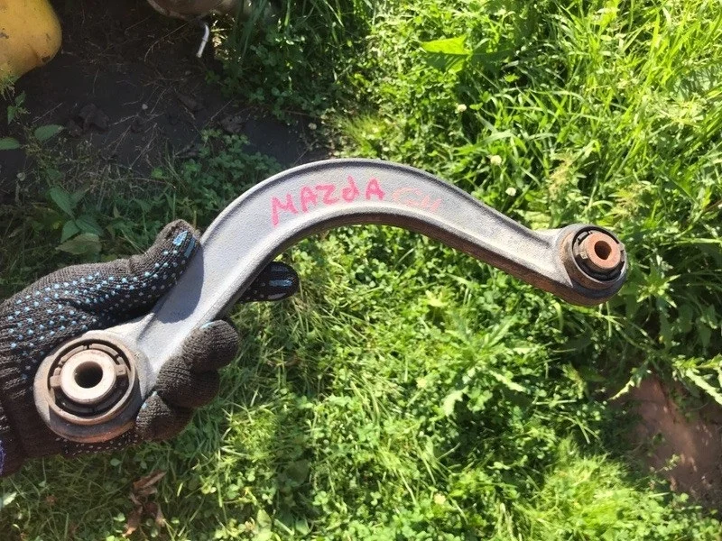 Рычаг верхний Mazda 6 GS1D28C10B GH, задний