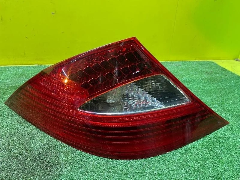 Фонарь Mercedes Benz CLS 2005 W219