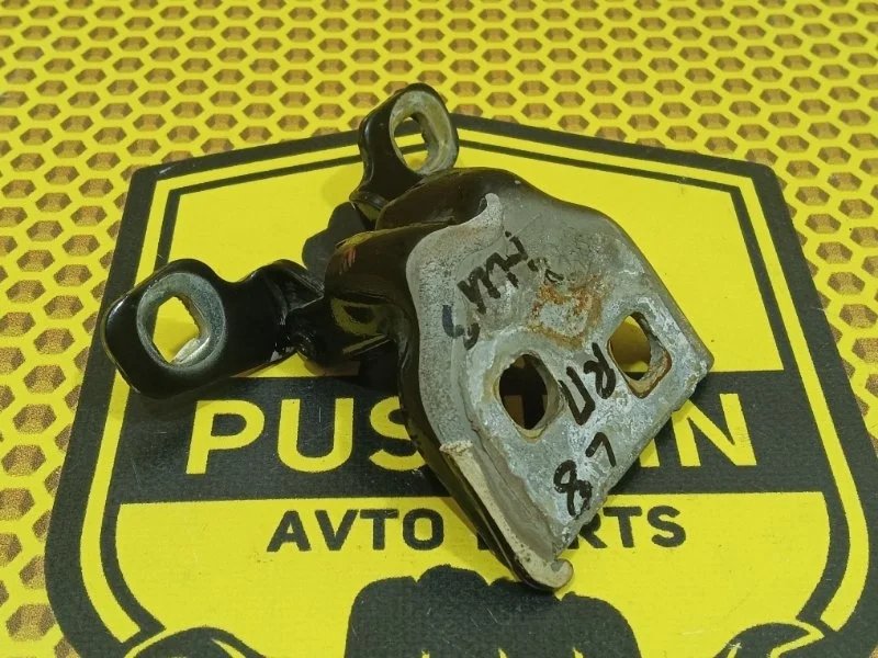 Петля двери передняя правая Renault Logan L8 K7M