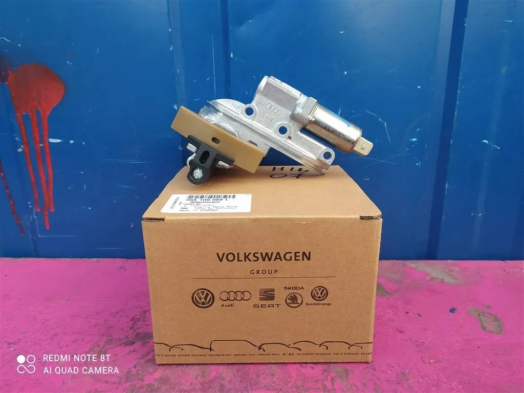 Натяжитель цепи Passat B5+ 1,8 AWM AWT 058109088K