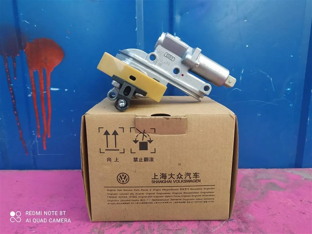 Натяжитель цепи VW Passat B5 B5+ 2,8 078109087C