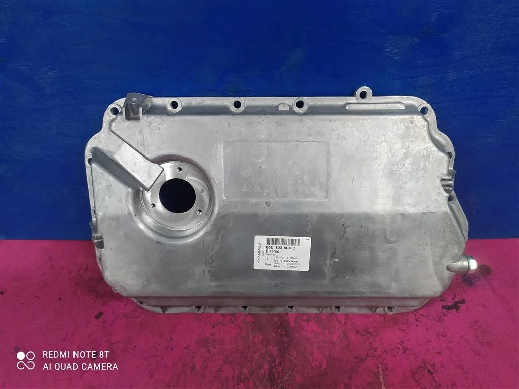 Поддон двигателя Audi A6 С6 2005-2008 3,0 BBJ ASN