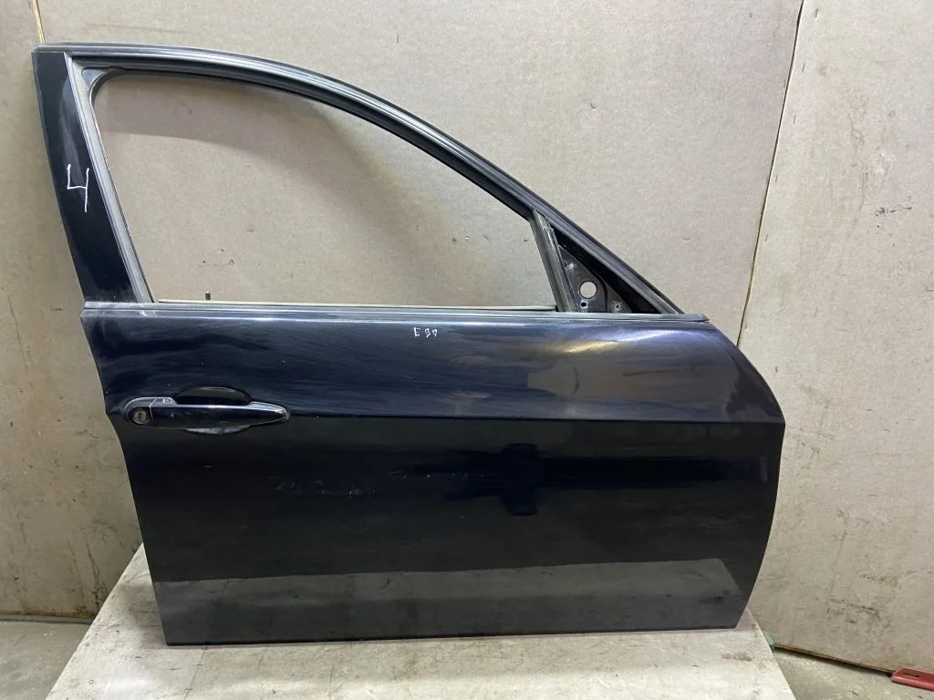 Дверь передняя правая BMW E90