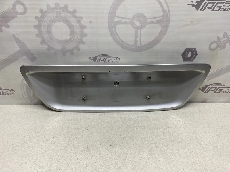 Накладка крышки багажника Mercedes W203