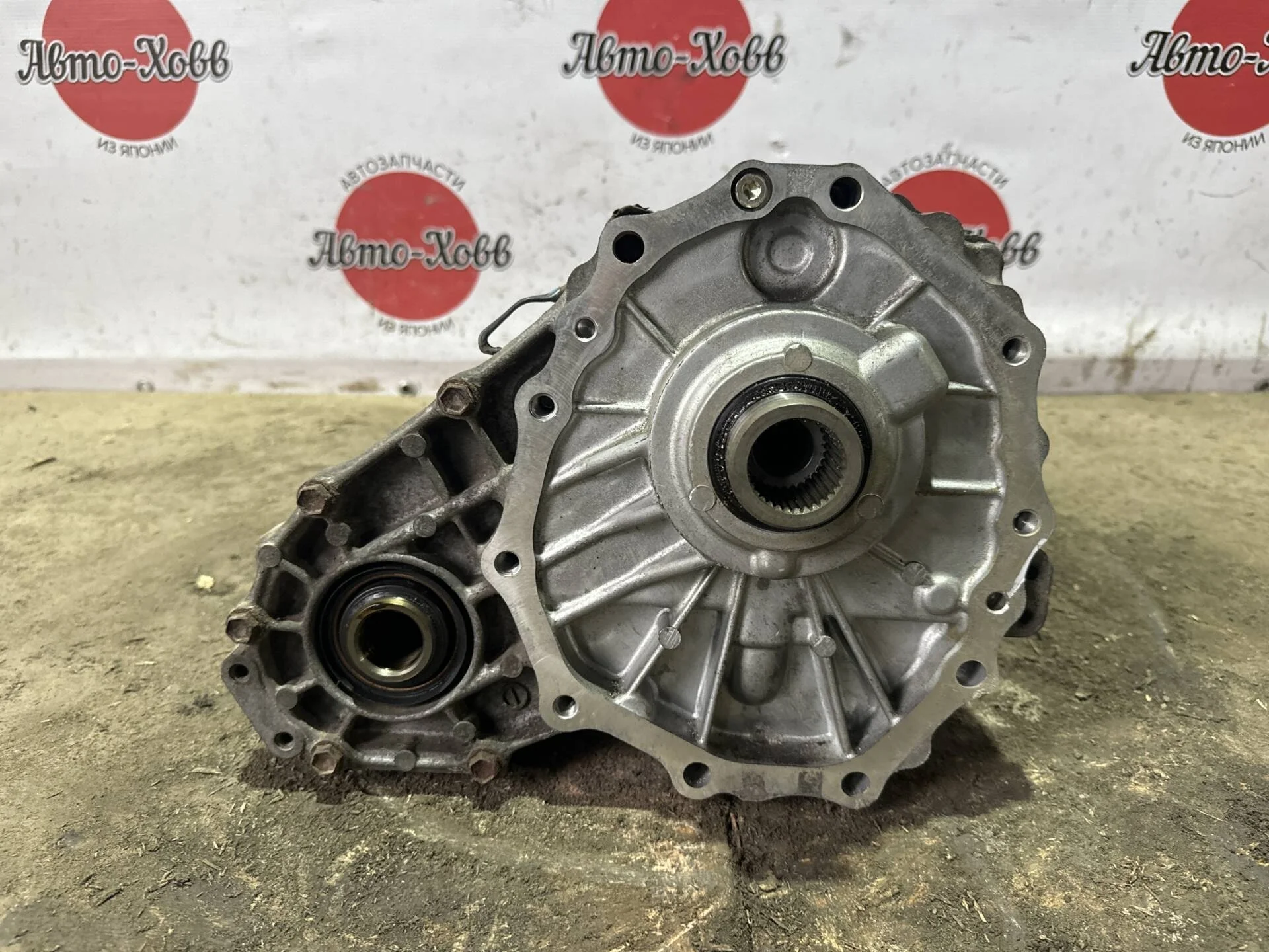 Раздаточная коробка Nissan Fuga Y50 VQ35DE