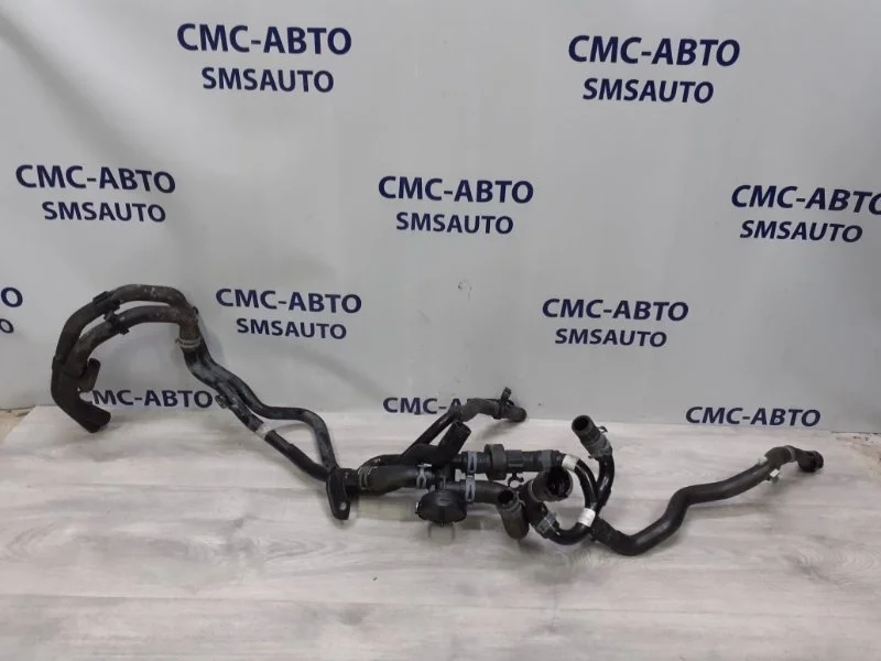 Патрубок охлаждения Volkswagen Touareg 7P0121070AJ NF